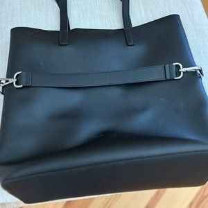 Away Travel Tote